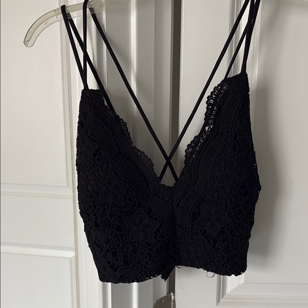TRAC Black Lace Cropped Cami Top